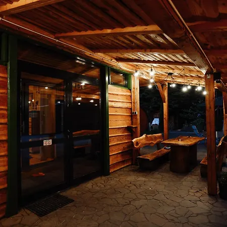 Swierkowe Zacisze Chalet Budzow (Sucha)