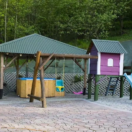 Swierkowe Zacisze Chalet *